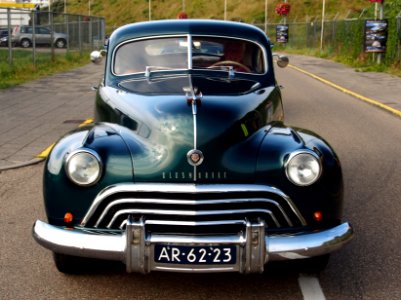1948_OLDSMOBIEL_CLUB_SEDAN,_licence_AR-62-23,_pic7