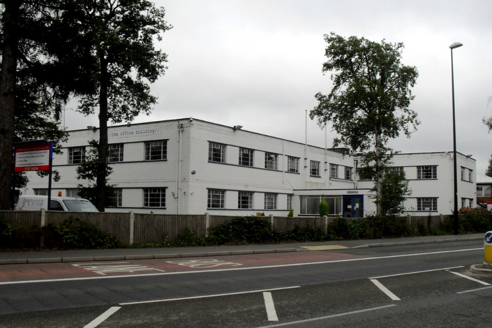 1950s_Industrial_Building_in_Manor_Royal,_Crawley
