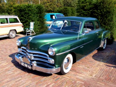 1950_Dodge_Coronet_photo-4