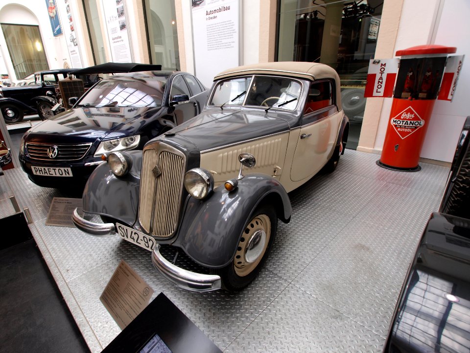 1955_IFA_F8_Cabriolet_pic2