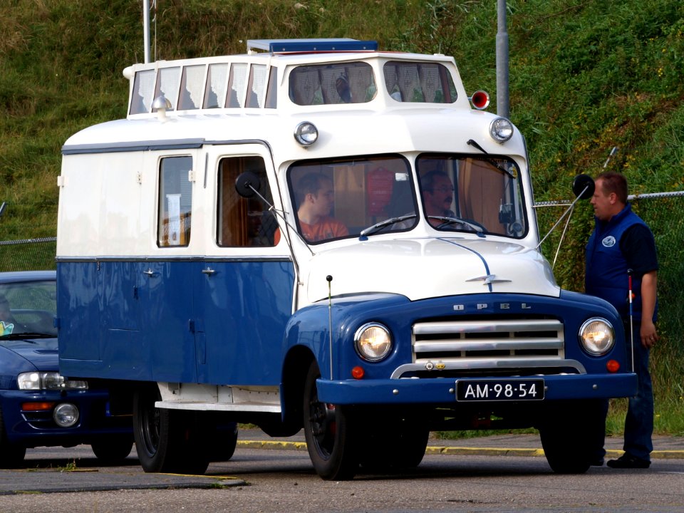 1956_Opel_Blitz_camper