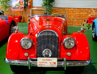 1956_Morgan_Plus_4_Roadster_-_Automobile_Driving_Museum_-_El_Segundo,_CA_-_DSC01920