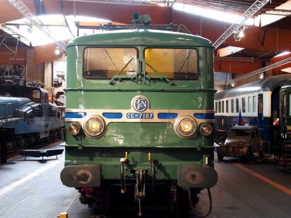 1953_Alsthom_CC7107_Cité_du_train_photo_4