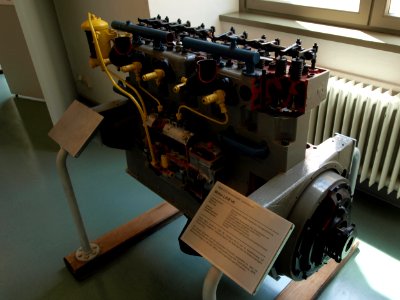 1954_VEB_LKW_H6_engine