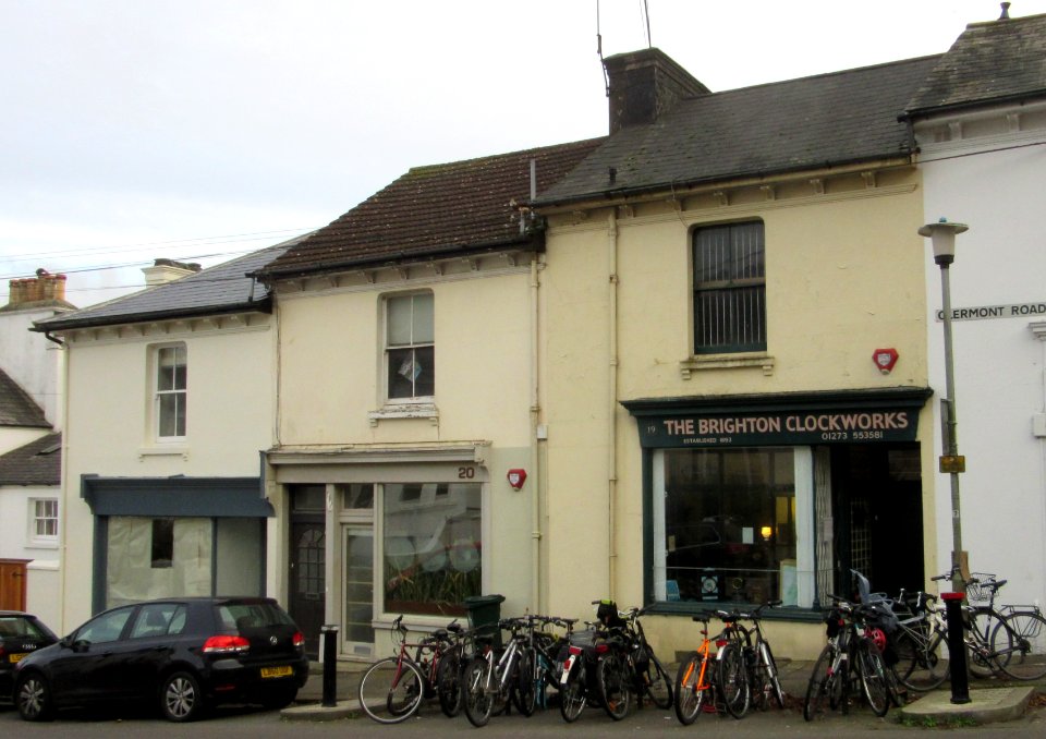 19–21_Clermont_Road,_Preston,_Brighton_(November_2015)