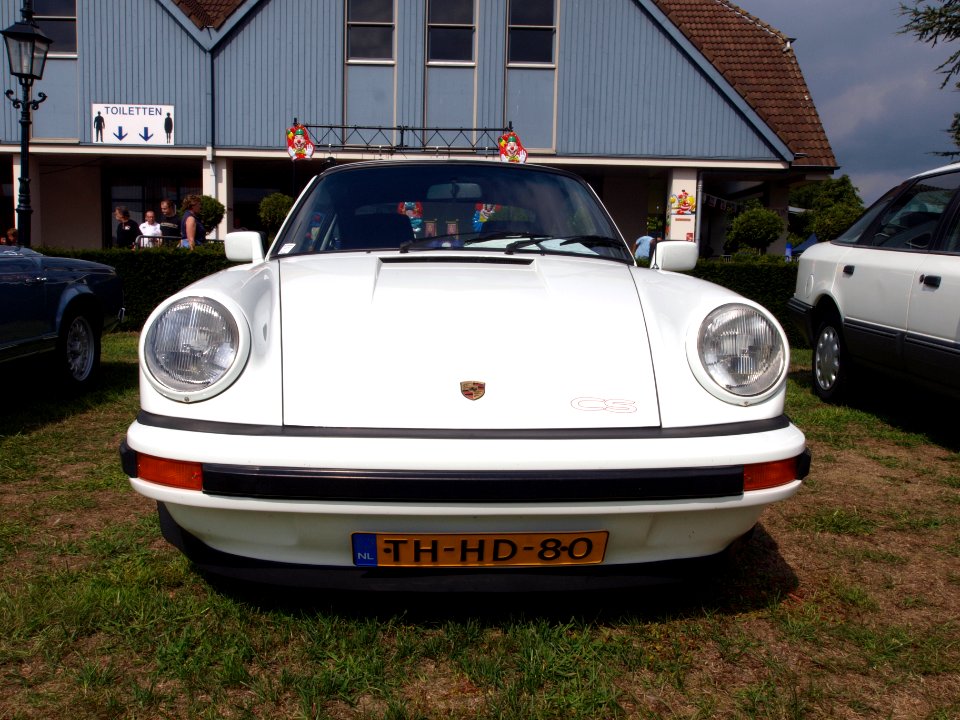 1981_Prorsche_911_SL,_Dutch_licence_registration_TH-HD-80_p1
