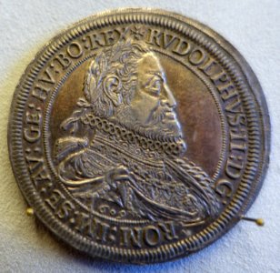 2_Thaler,_Rudolf_II,_Holy_Roman_Empire,_Ensisheim,_1609_-_Bode-Museum_-_DSC02692