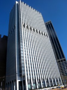 2_New_York_Plz_fr_MWGW_W_of_BSt_jeh