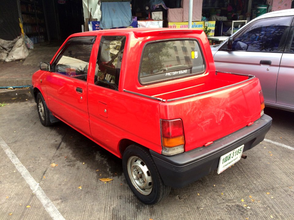 1989-1990_Daihatsu_Mira_(L70)_pickups_(24-02-2018)_03