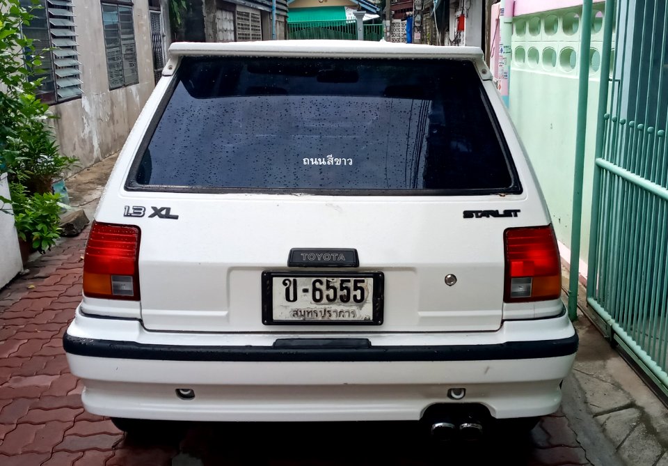 1987-1988_Toyota_Starlet_(EP71)_Sporty_1.3_XL_Hatchbacks_(04-07-2020)_07