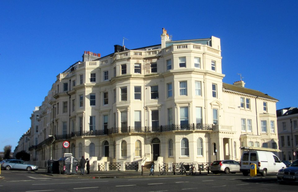 1–17_St_Aubyn's,_Hove_(January_2017)