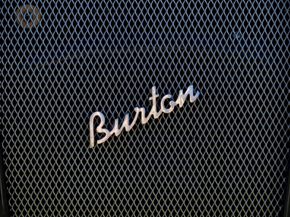 1983_Citroen_2CV6_Burton_Logo