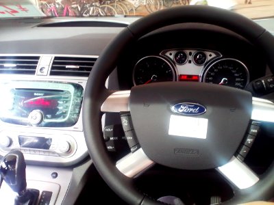 1st_Ford_Kuga_interior