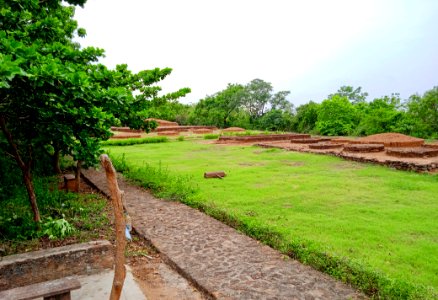 1st_century_BCE_to_3rd_century_CE_Pandavula_Metta,_Korukonda_Buddhist_site,_Kapavaram_Andhra_Pradesh_-_12