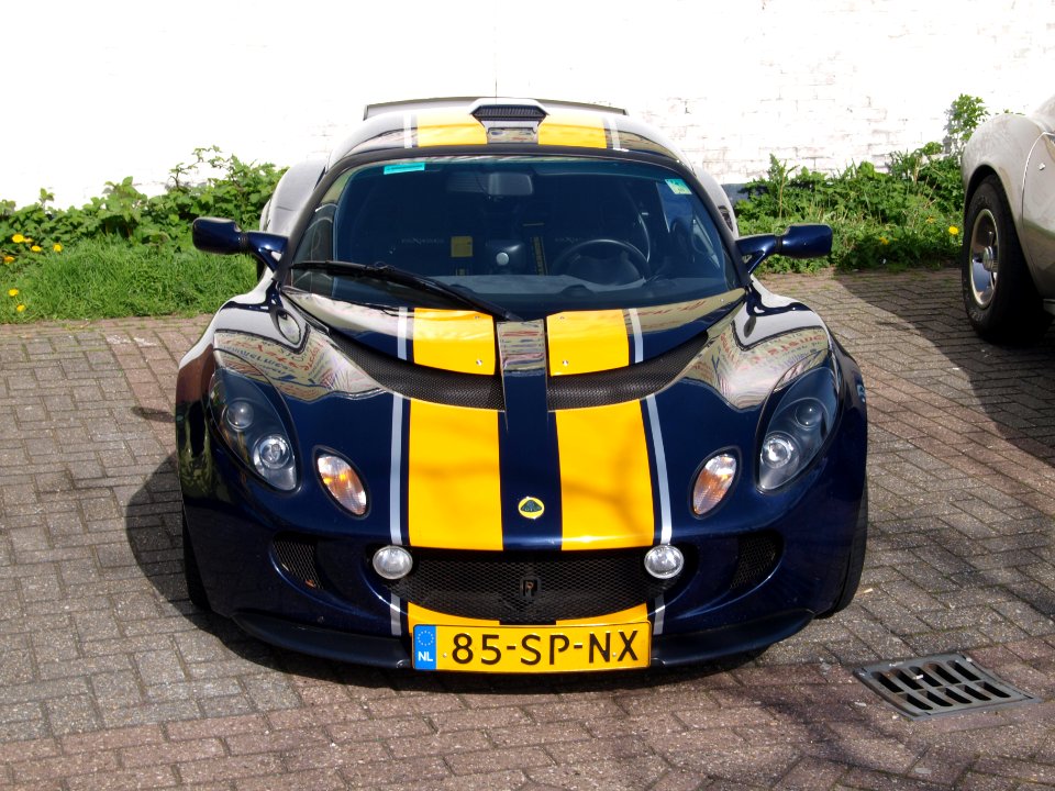 2006_Lotus_Exige_pic2