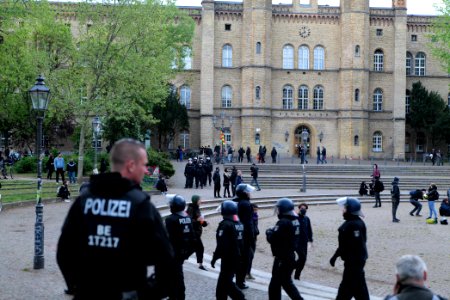 1st_may_protest_Berlin-Kreuzberg_2020_24