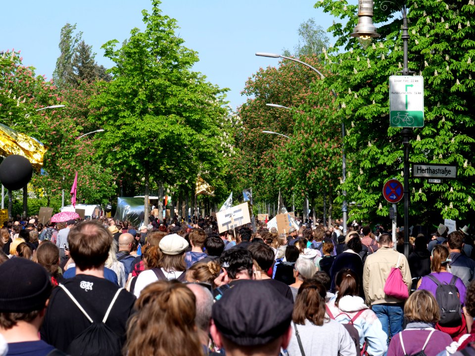 1st_may_demonstration_Grunewald_2019_37