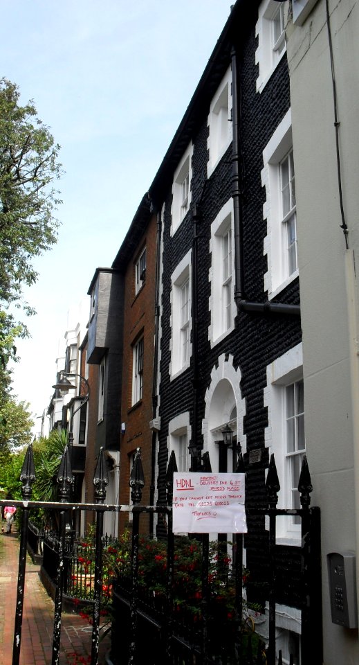 1–6_St_James's_Place,_Brighton_(NHLE_Code_1380857)_(September_2010)