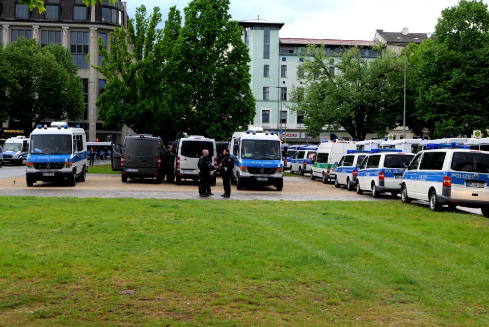 1st_may_protest_Berlin-Kreuzberg_2020_02