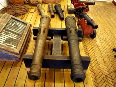 2_cannons_Royal_Danish_Naval_Museum_pic2