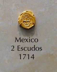 2_Escudos,_Mexico,_1714_-_National_Museum_of_American_History_-_DSC00175