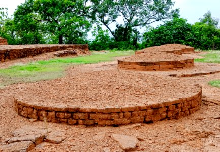 1st_century_BCE_to_3rd_century_CE_Pandavula_Metta,_Korukonda_Buddhist_site,_Kapavaram_Andhra_Pradesh_-_28