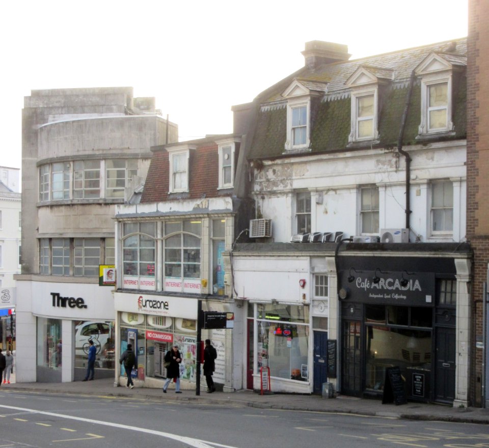 1–9_Dyke_Road,_Brighton_(December_2016)_(1)