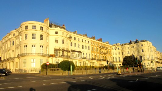1–9_Eastern_Terrace,_Brighton_(NHLE_Code_1380486)_(December_2016)_(2)