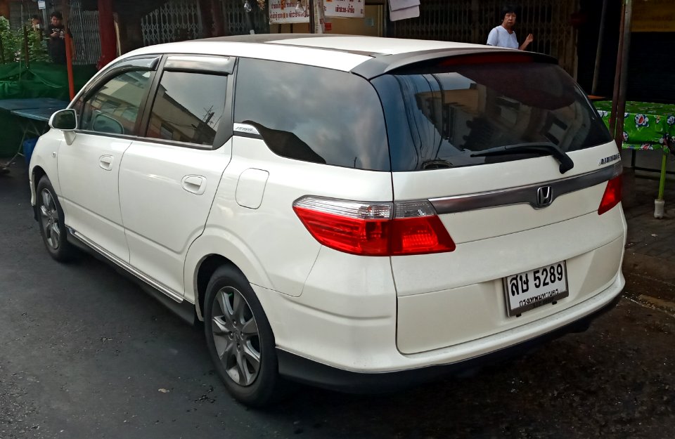2005-2006_Honda_Airwave_(GJ)_Wagon_(08-02-2020)_02