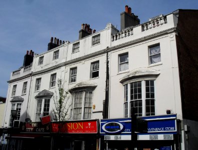 1–4_St_James's_Street,_Brighton_(NHLE_Code_1380861)_(September_2010)