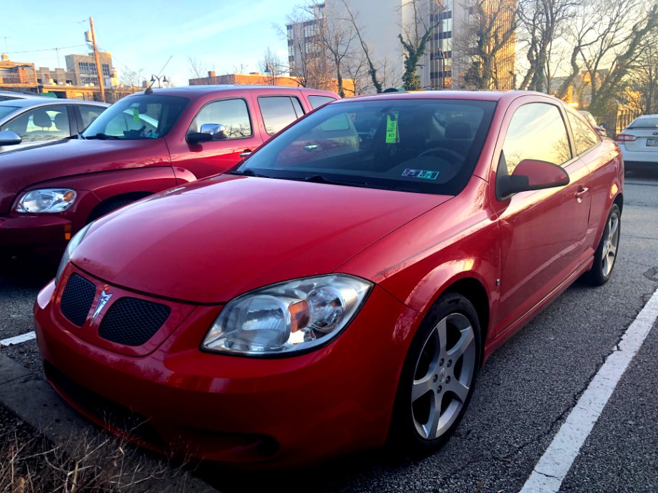 2007_Pontiac_G5_GT_Coupe