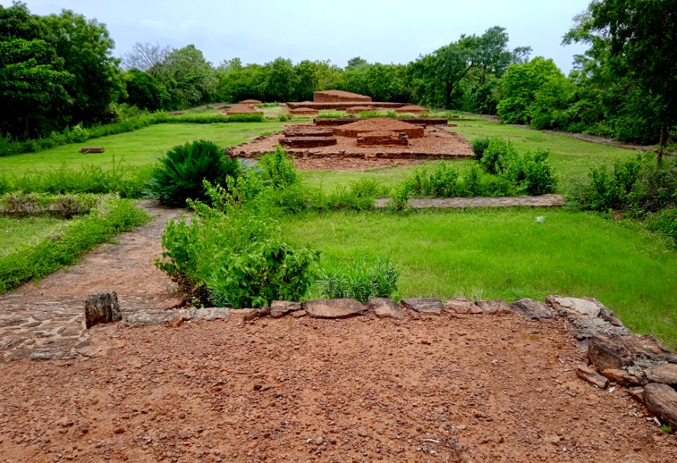 1st_century_BCE_to_3rd_century_CE_Pandavula_Metta,_Korukonda_Buddhist_site,_Kapavaram_Andhra_Pradesh_-_23