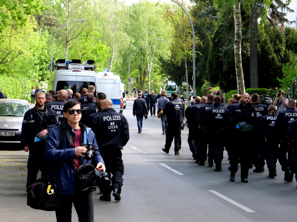 1st_may_demonstration_Grunewald_2019_05