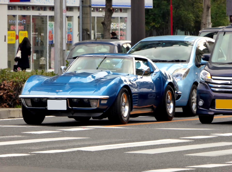 1971_Chevrolet_CORVETTE_(C3)_front