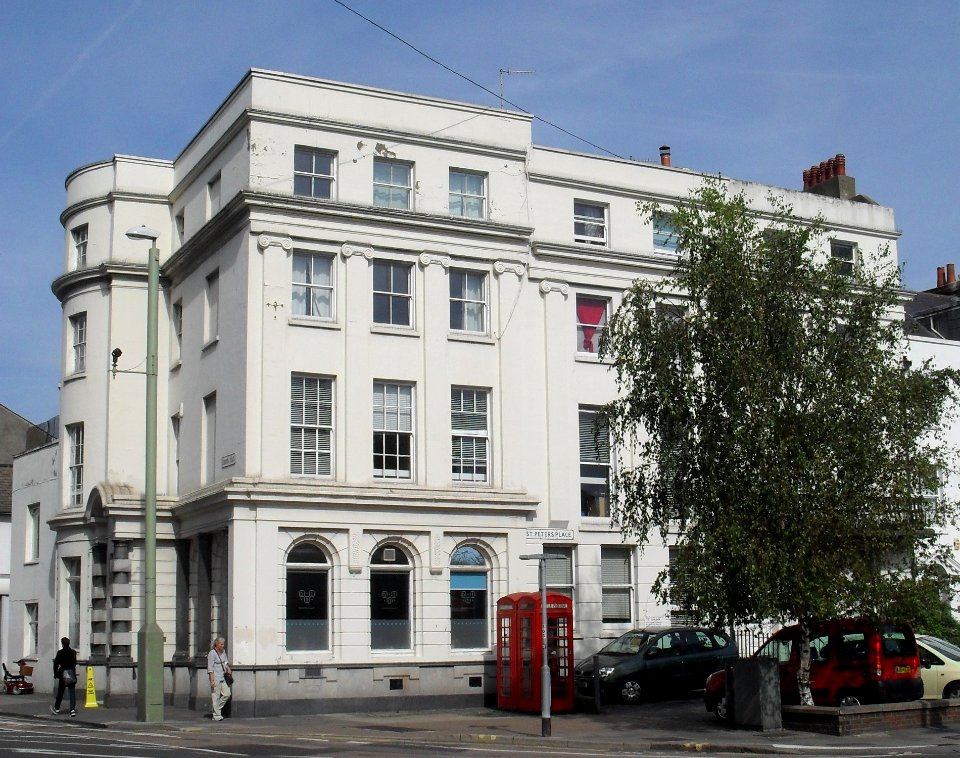 1–3_St_Peter's_Place,_Brighton_(NHLE_Code_1380899)_(September_2010)