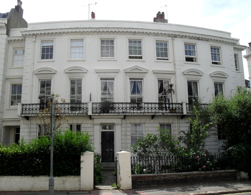 1–3_Montpelier_Crescent,_Brighton_(NHLE_Code_1380360)