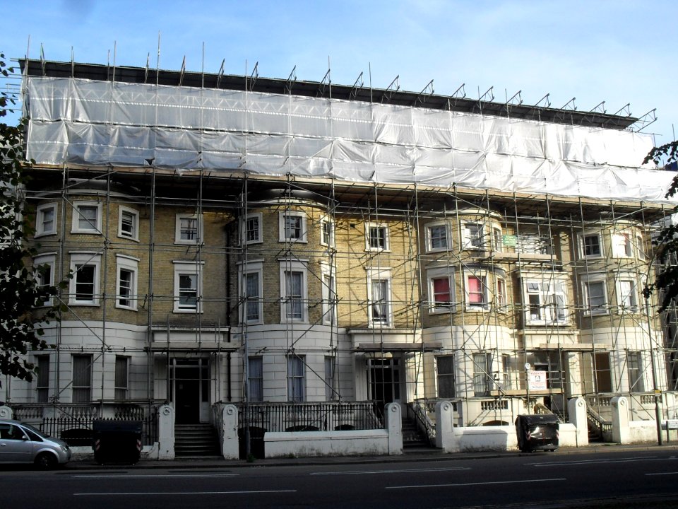 1–3_Richmond_Terrace,_Brighton_(NHLE_Code_1380819)_(September_2010)