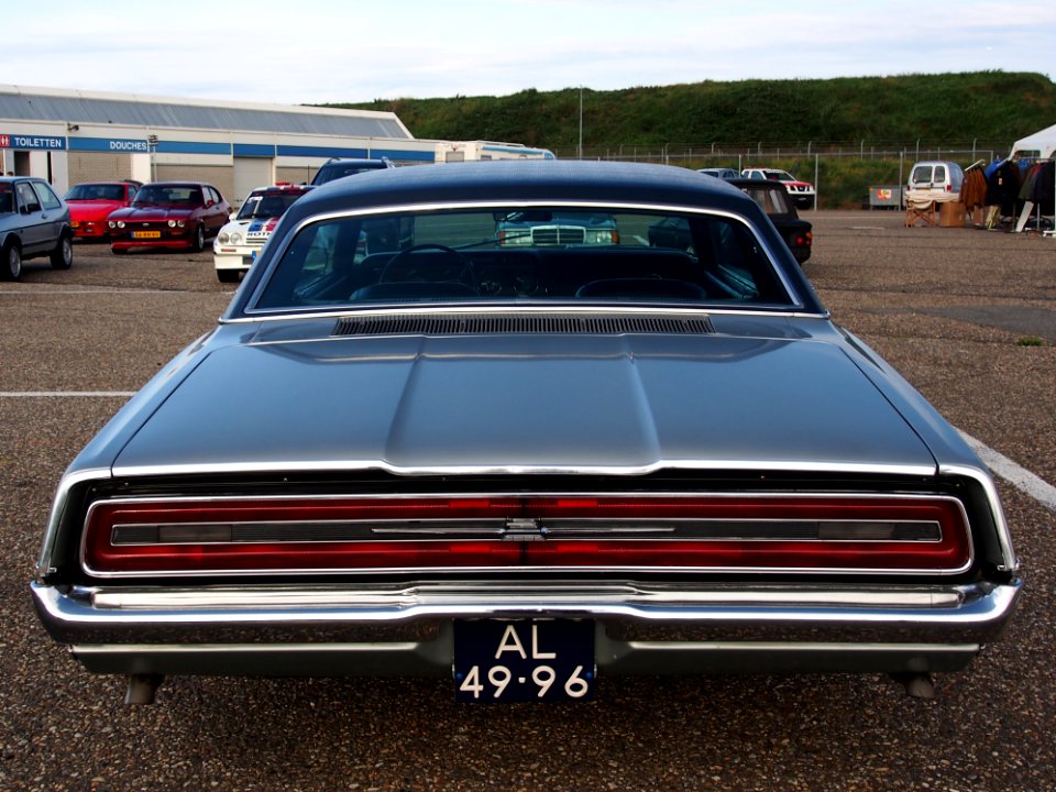 1968_Ford_Thunderbird,_pic8