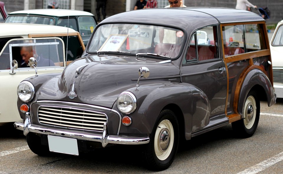 1968_Morris_Minor_1000_Traveller