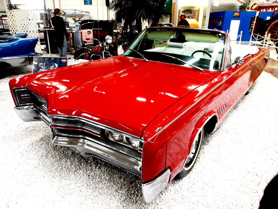 1968_Chrysler_300_Convertible_pic4