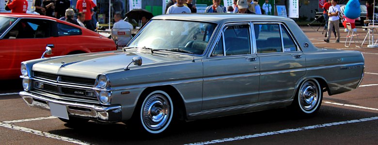 1970_Nissan_Gloria_Super_Deluxe_Royal_Edition