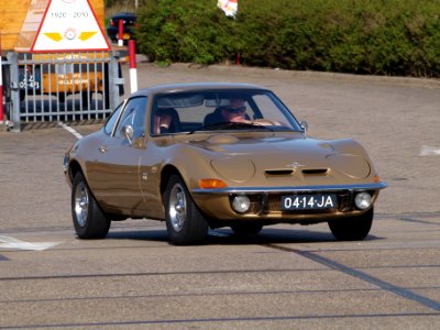 1970_Opel_GT_pic2