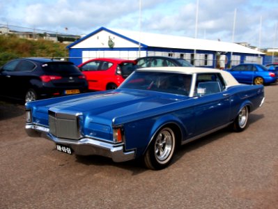 1971_Lincoln_Continental