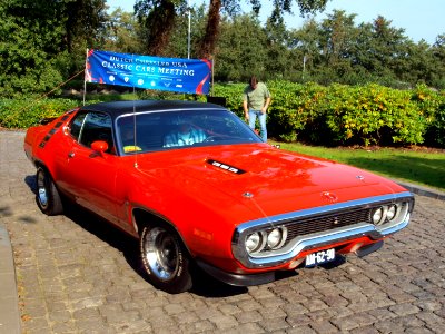 1971_Plymouth_Road_Runner_photo-10