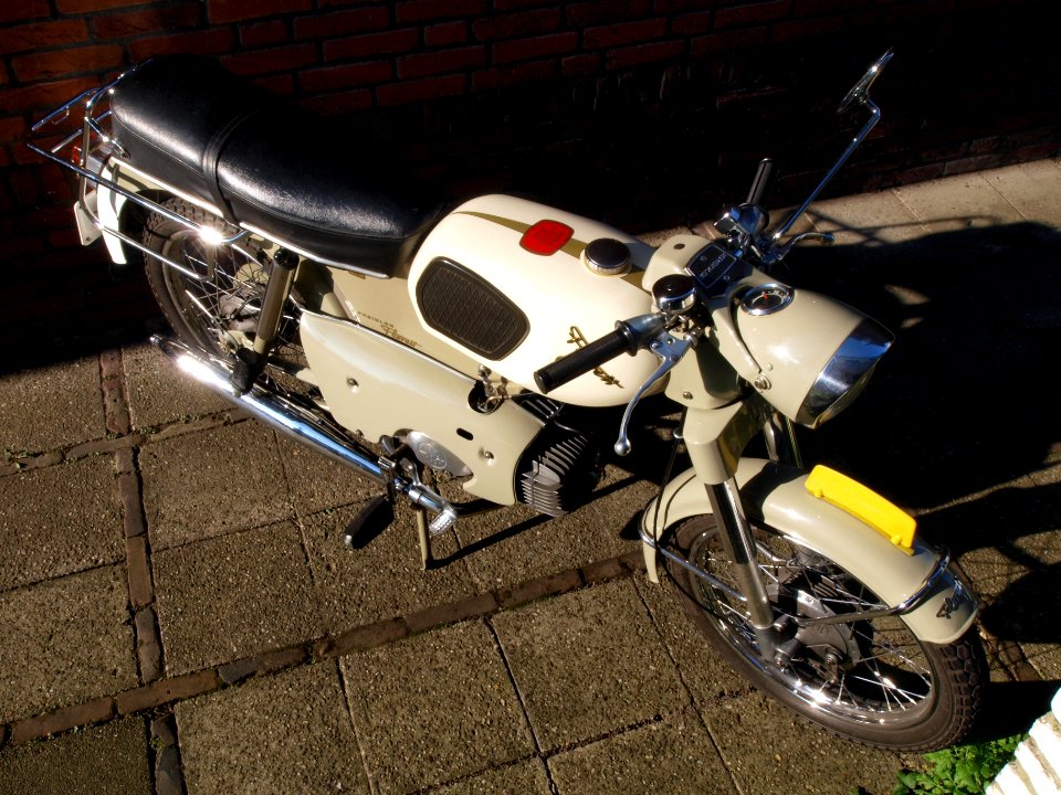 1971_Kreidler_TRS_K53-1_beige_picture-005