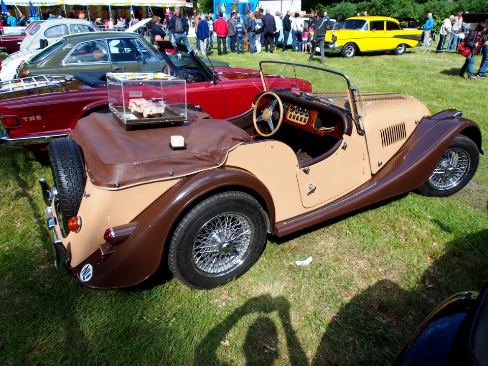 1977_Morgan_4slash4_,_GF-04-LY_pic5