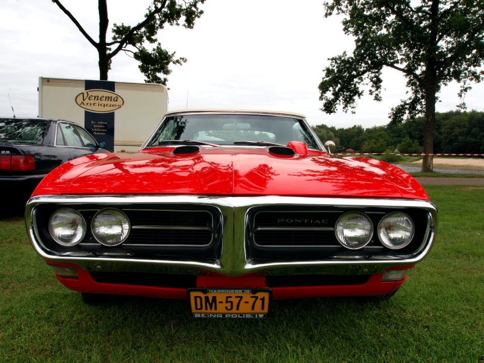 1968_Pontiac_Firebird_400,_Dutch_licence_registration_DM-57-71_p3