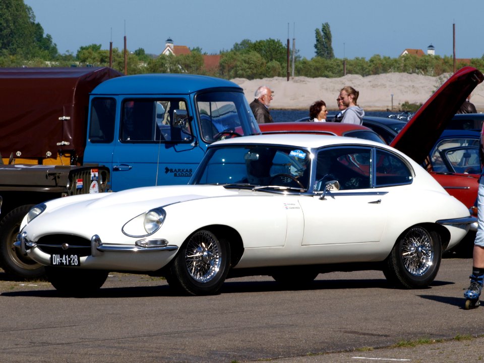 1968_Jaguar_E-Type