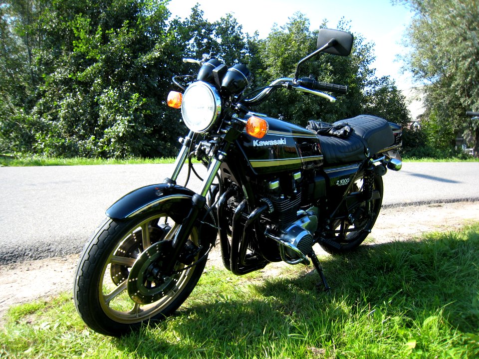 1980_Kawasaki_Z-1000_H1_injection_picture-003