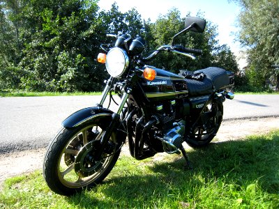 1980_Kawasaki_Z-1000_H1_injection_picture-003 photo